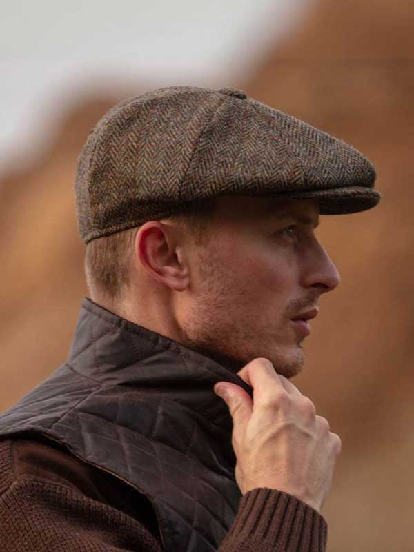 Bakerboy_Cap_Harris_Tweed_8_Panel__Thomas__In_Charcoal_