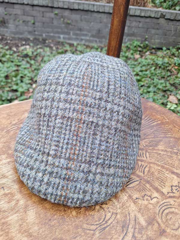Harris_Tweed_Flat_Cap_Henry_Greystone_Overcheck