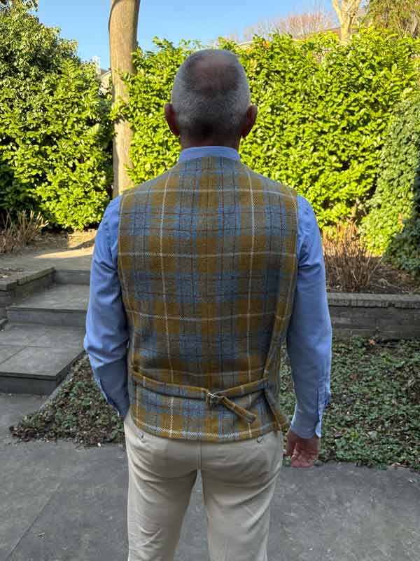 Harris Tweed Vestje Wales Met Revers In Amber Check - Afbeelding 2