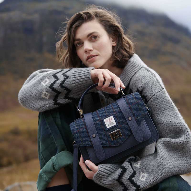 Harris Tweed Clutch, The Leather Medium Satchel, Islander, Navy Overcheck - Afbeelding 3