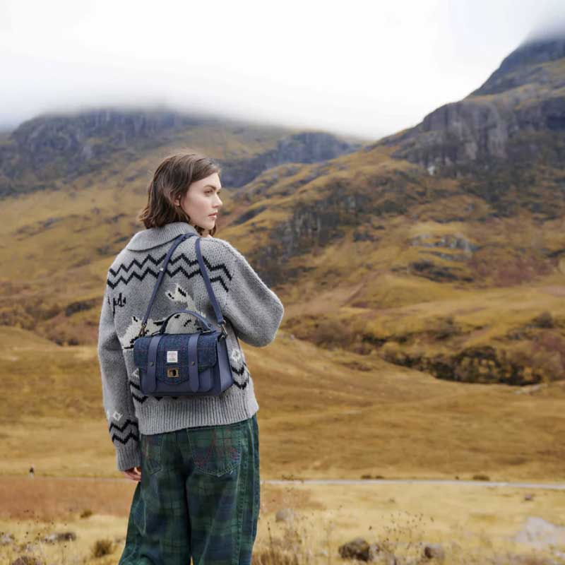 Harris Tweed Clutch, The Leather Medium Satchel, Islander, Navy Overcheck - Afbeelding 7
