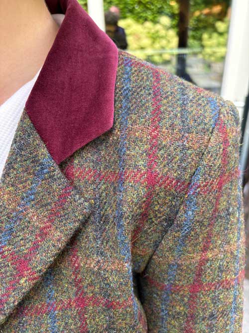 Harris Tweed Dames Jasje "Maggie" In Red-Blue Check - Afbeelding 4