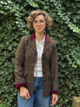 Harris Tweed Dames Jasje "Maggie" In Red-Blue Check